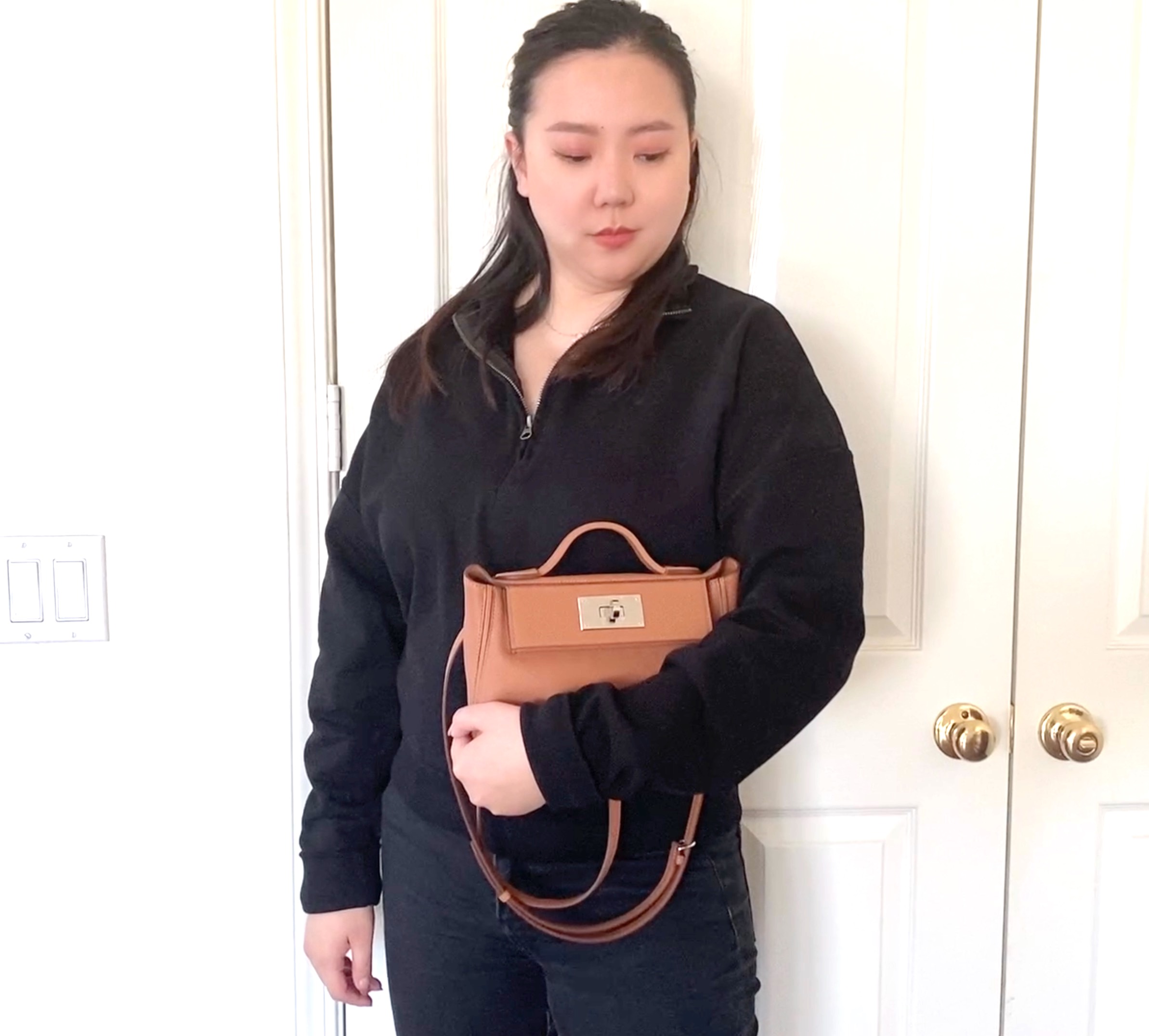 Hermès 24/24 Mini In-Depth Review (24/24 21) - 6 Ways To Wear | What Fits | Price | My First Luxury
